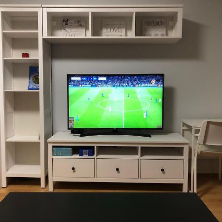 Your Home - Central Studio Apartment, Balcony, Parking & Self Check-In Vilnius Ngoại thất bức ảnh