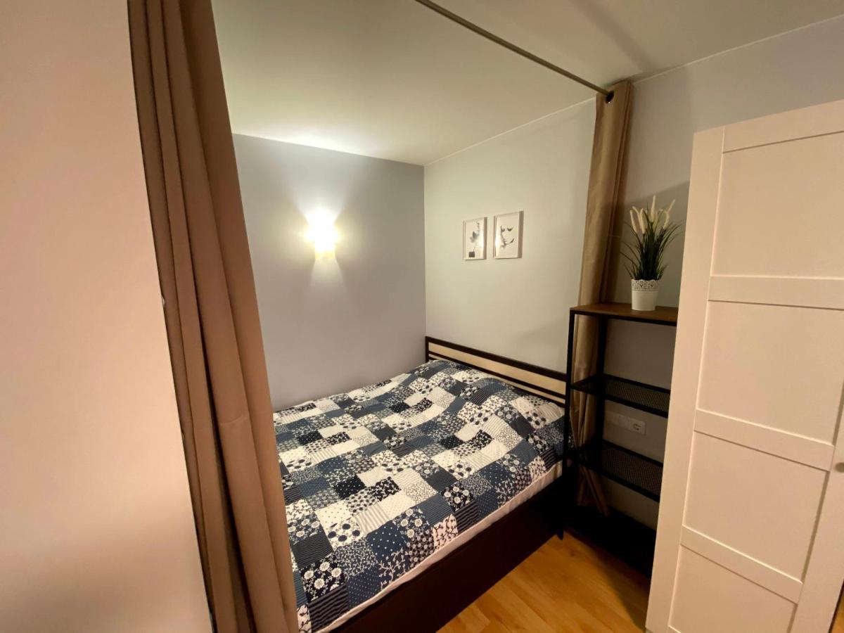 Your Home - Central Studio Apartment, Balcony, Parking & Self Check-In Vilnius Ngoại thất bức ảnh