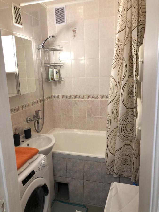 Your Home - Central Studio Apartment, Balcony, Parking & Self Check-In Vilnius Ngoại thất bức ảnh